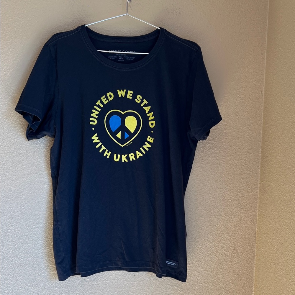 EUC Life Is Good Shirt XL Ukraine